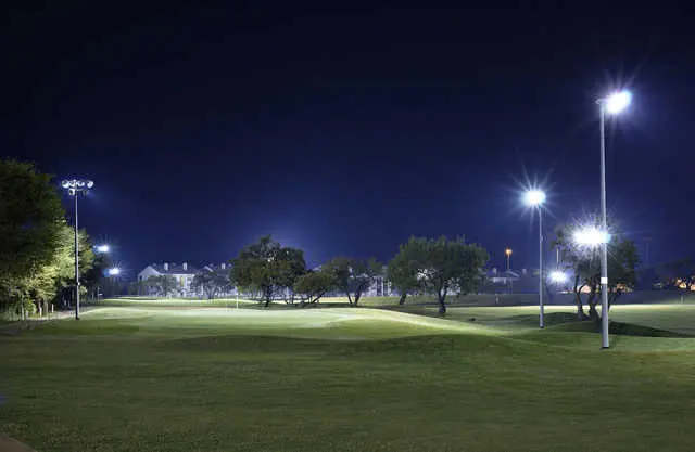 9 hole golf courses in Dallas